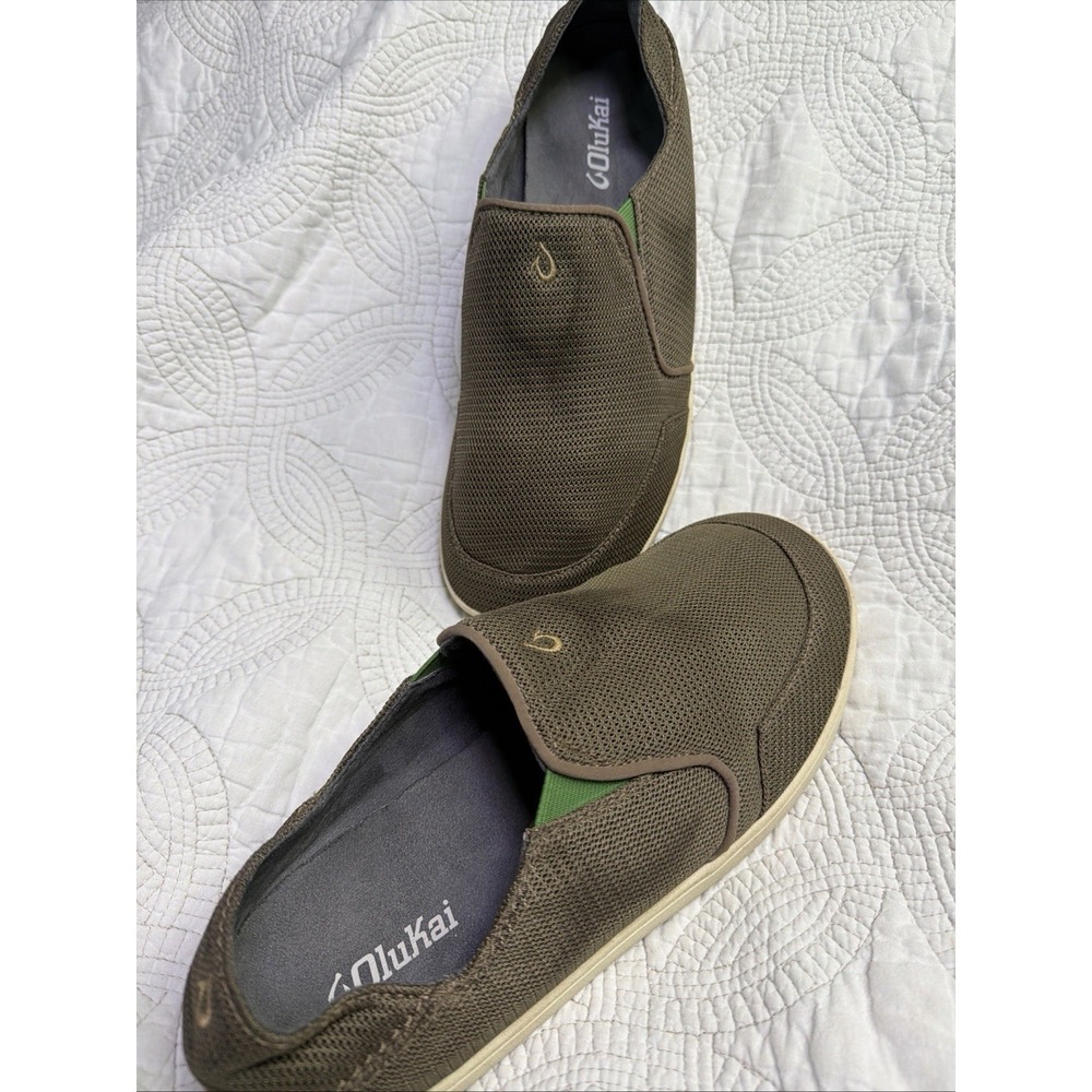 Mens OluKai Nohea Mesh Shoes Size 10.5 Khaki Slip On Casual Comfort Lightweight